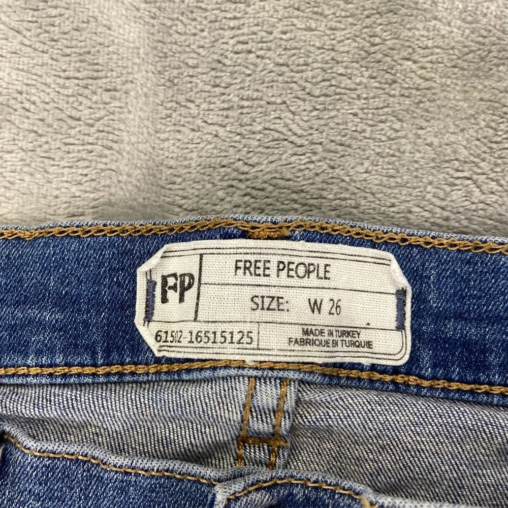 Free People Distressed Skinny Jeans Women's Size 26‎ Blue Denim